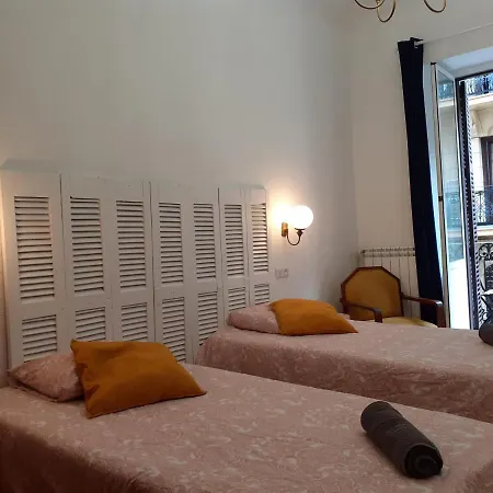 Side Apartmán *
